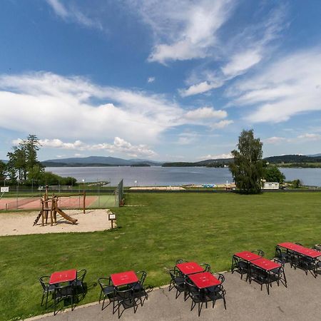 Hotel Racek Cerna v Posumavi Bagian luar foto