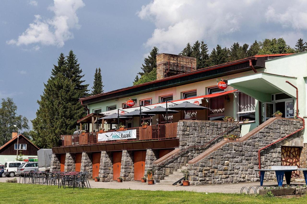 Hotel Racek Cerna v Posumavi Bagian luar foto