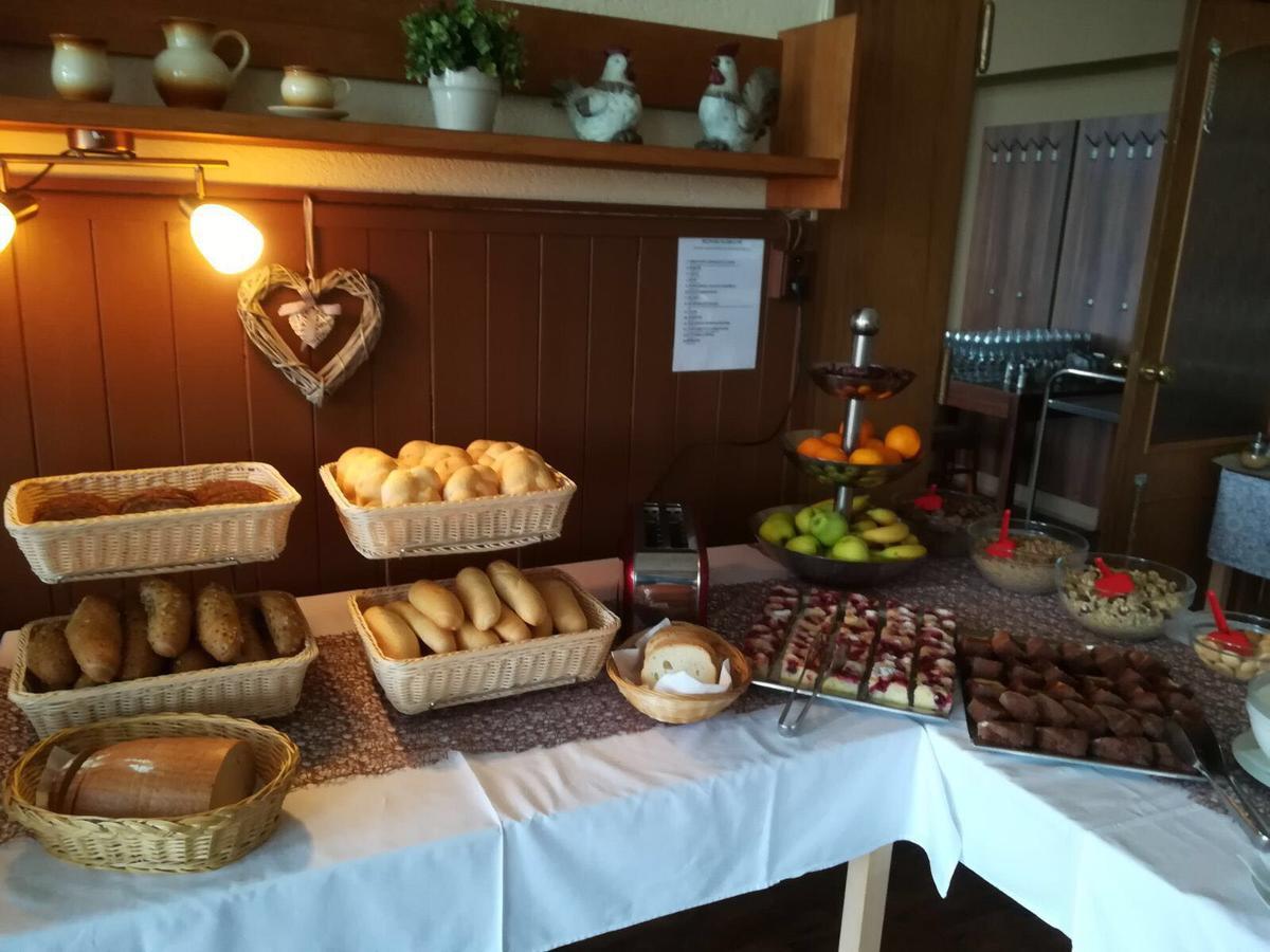 Hotel Racek Cerna v Posumavi Bagian luar foto