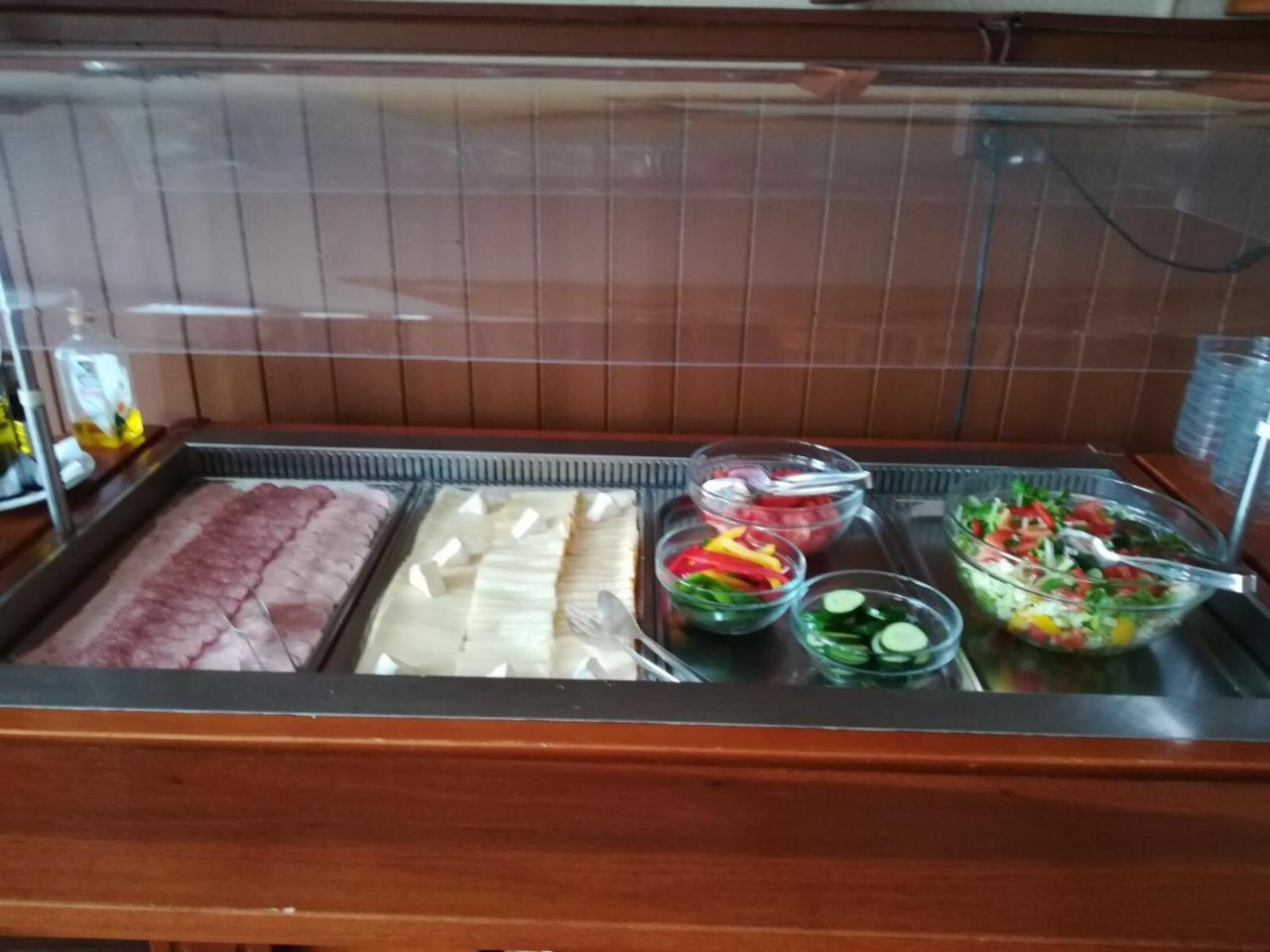 Hotel Racek Cerna v Posumavi Bagian luar foto
