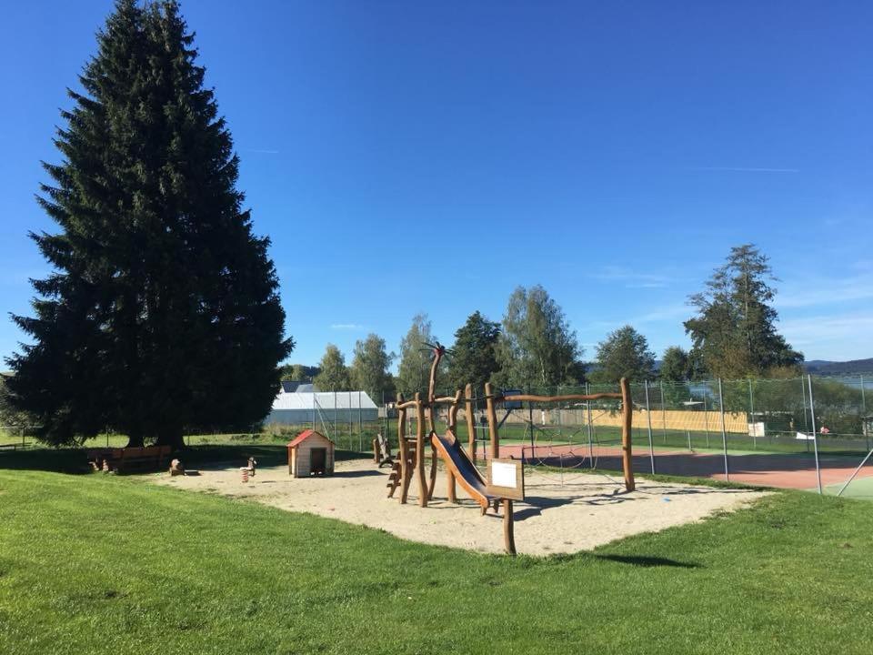 Hotel Racek Cerna v Posumavi Bagian luar foto